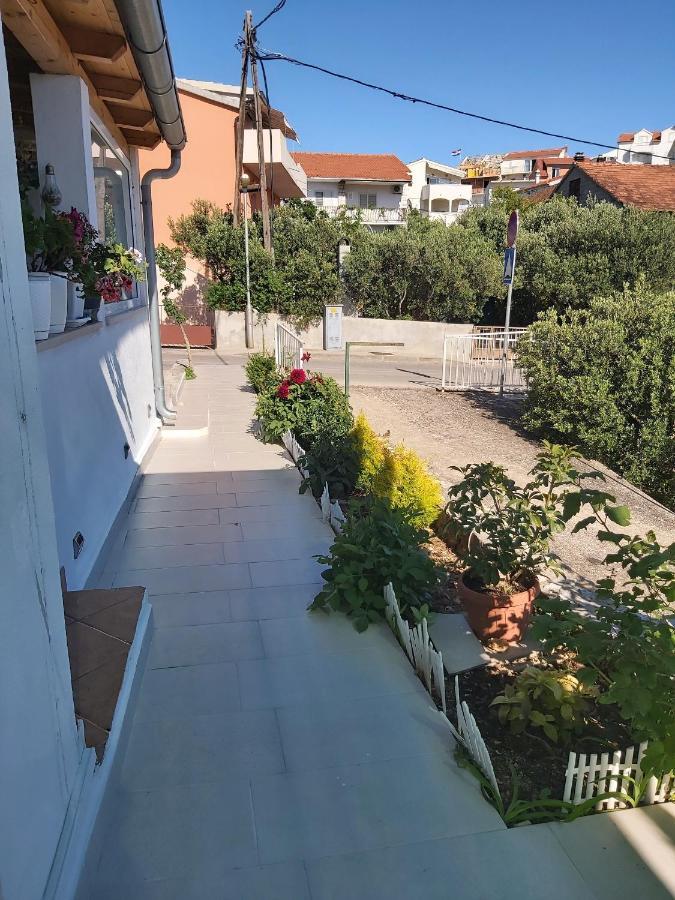 Apartments And Rooms With Parking Space Hvar - 13161 Hvar Town Exterior foto
