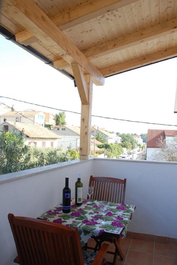 Apartments And Rooms With Parking Space Hvar - 13161 Hvar Town Exterior foto
